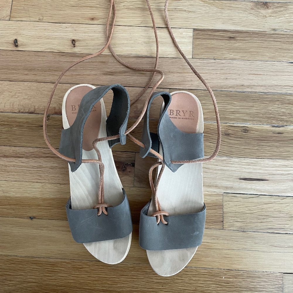 Bryr Strappy Clogs